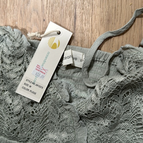 Ocean drive crop top - Picture 2 of 2